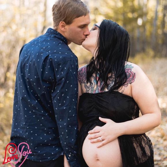 Meet your Posher, Kaylee - Picture 1 of 1